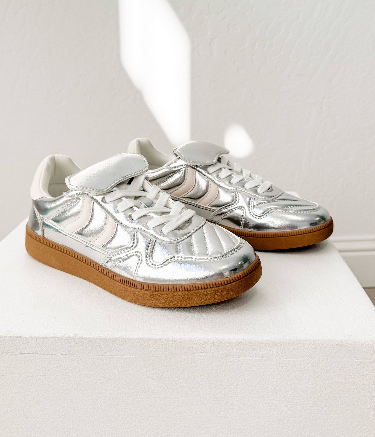Milan Silver Sneaker