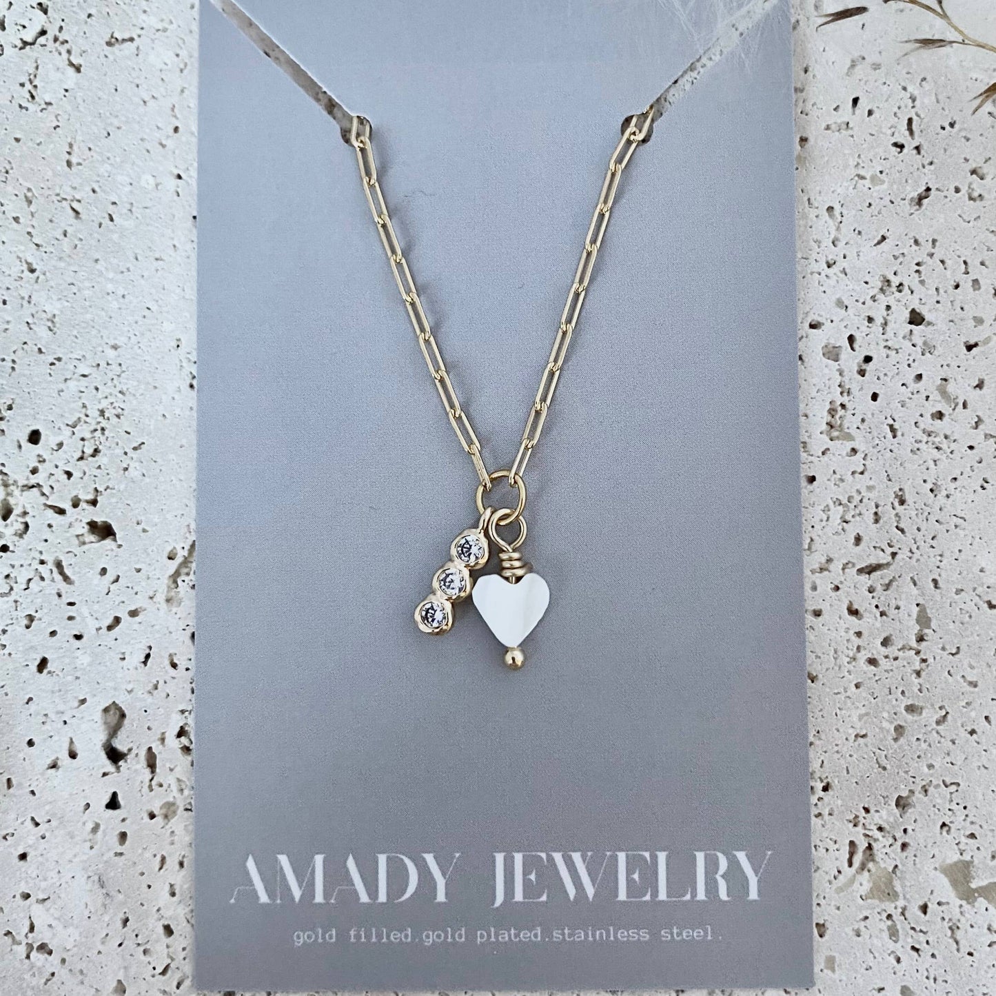 Necklace - Shell Pearl Heart