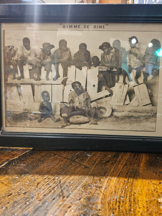 Collectibles | Gimme De Rine Vintage Print