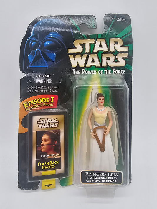 Collectibles | Star Wars Princess Leia Ceremonial Dress Action Figure
