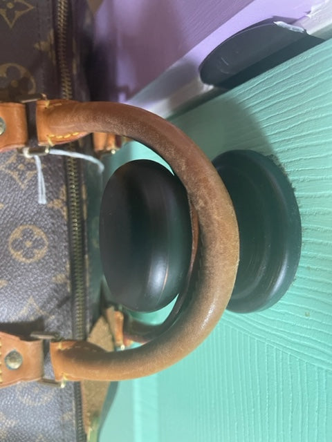 Louis Vuitton (Gently Loved) Speedy 30