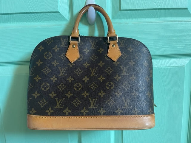 Louis Vuitton (Gently Loved) Alma PM