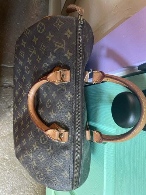 Louis Vuitton Speedy 35 (Gently Loved)