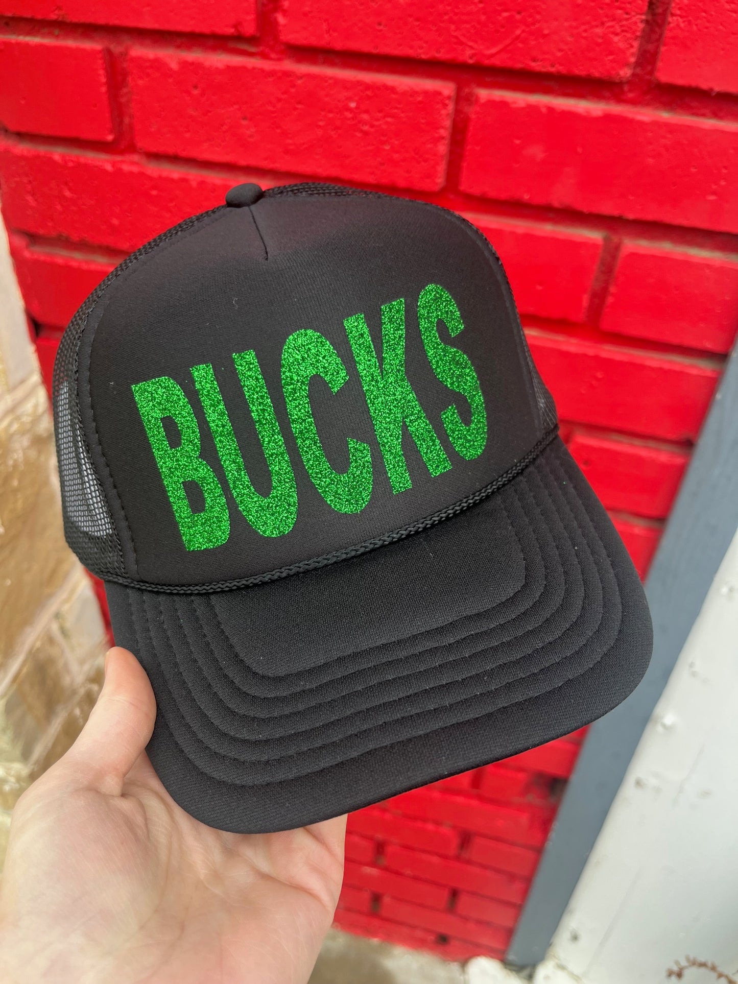 Caps | Glitter Bucks Black/Green Cap